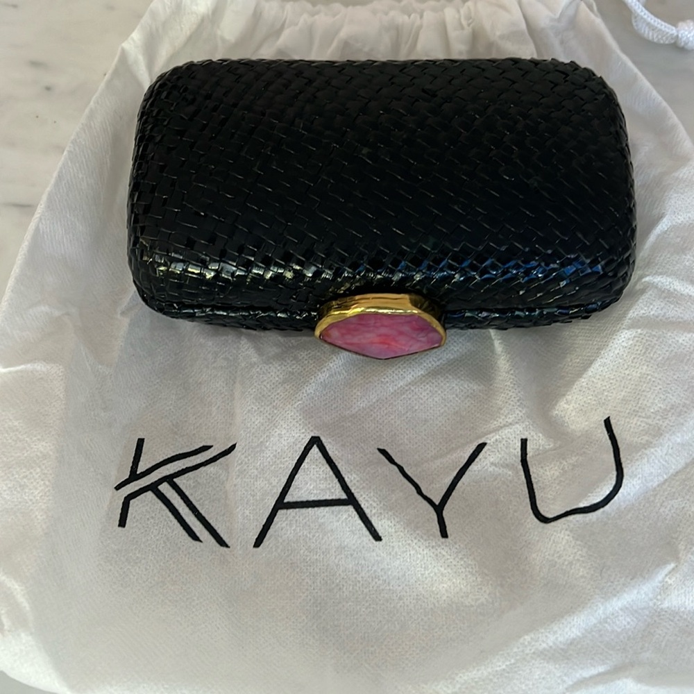 Kayu clutch with crossbody chain